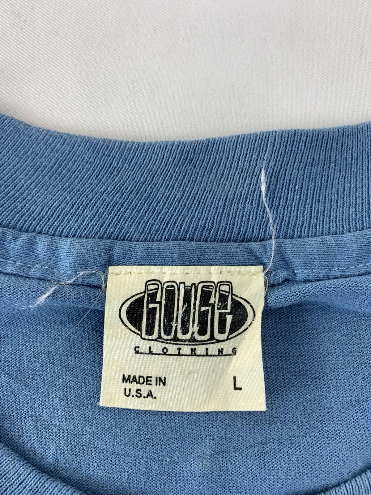 Vintage 90s Gouge USA Clothing Skate Big Logo Sky Blue Tee Size US L / EU 52-54 / 3 - 7 Thumbnail