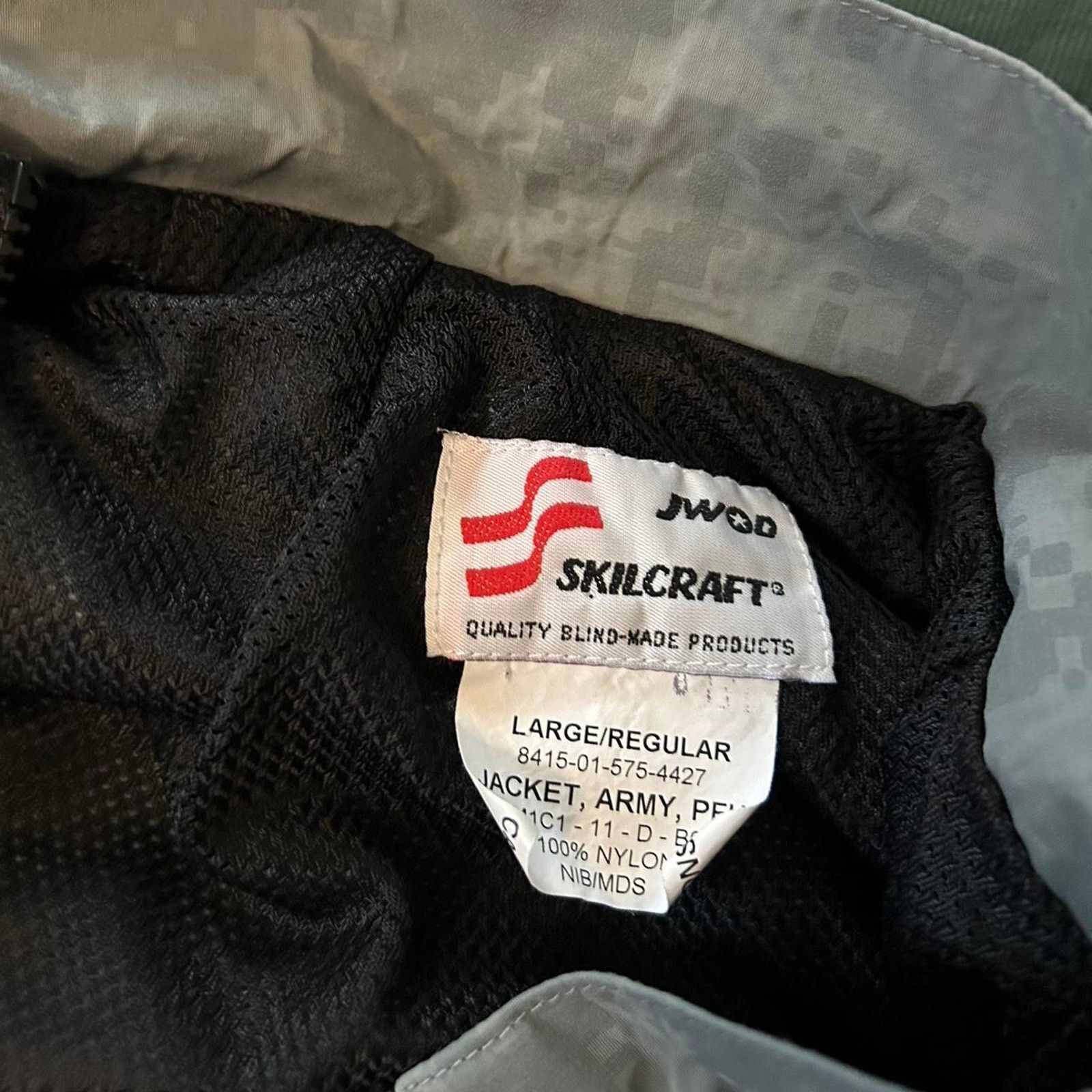 Other Vintage 3m reflection army Size US L / EU 52-54 / 3 - 5 Thumbnail