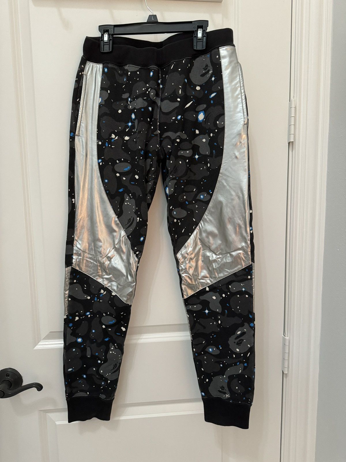 Bape Space Camo Sweat Pants Size 28" / US 6 / IT 42 - 1 Thumbnail