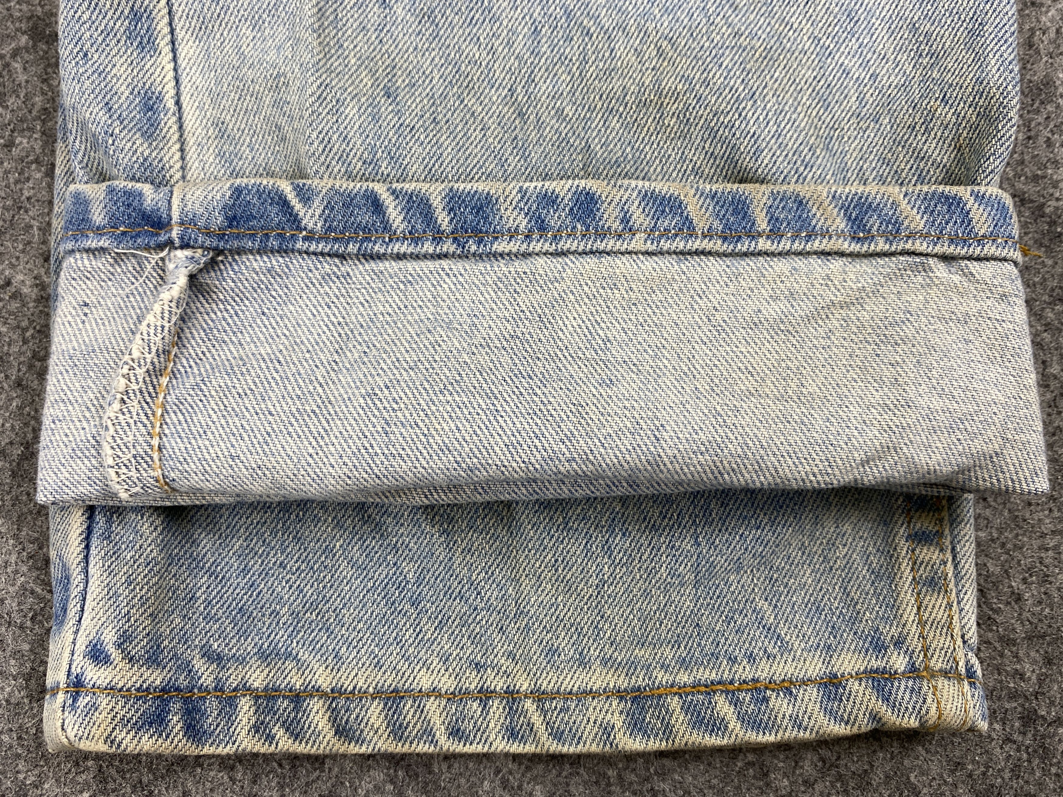 Levi's Light Blue Wash Vintage Levi's 505 35x31 Denim -JN1297 Size US 35 - 11 Thumbnail