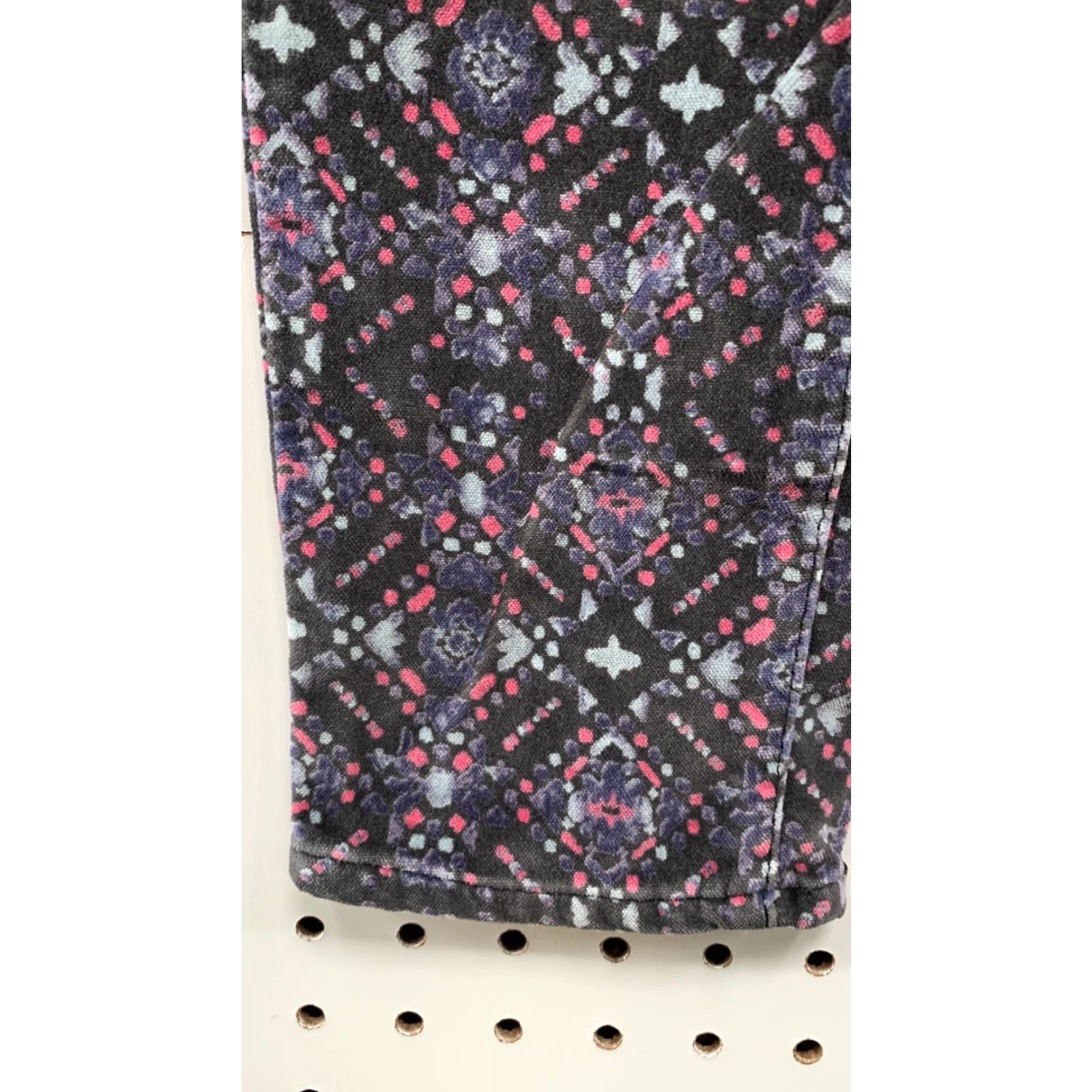 Free People Free People Velvet Velour Skinny Pants Womens 27 Regular 31x26 Multicolor Polka Dot Adult Womens Pants 90s Theme Size 27" / US 4 / IT 40 - 4 Thumbnail