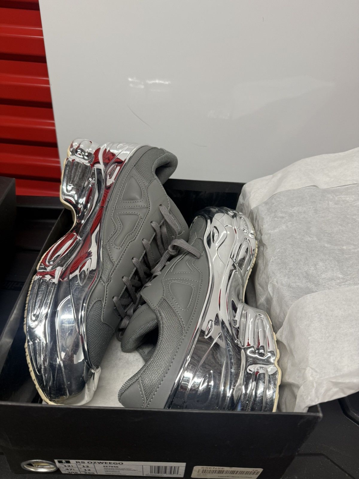 Adidas × Raf Simons Adidas X Raf Simon OZWEEGO Size US 12.5 / EU 45-46 - 10 Thumbnail