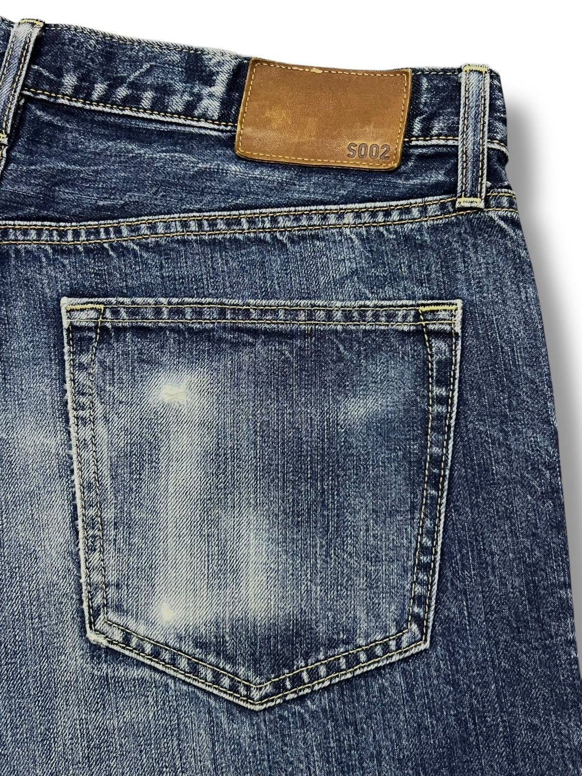 Uniqlo Vintage Uniqlo UJ S002 Japan - Faded Whisker Wash Jeans Size US 36 / EU 52 - 9 Thumbnail
