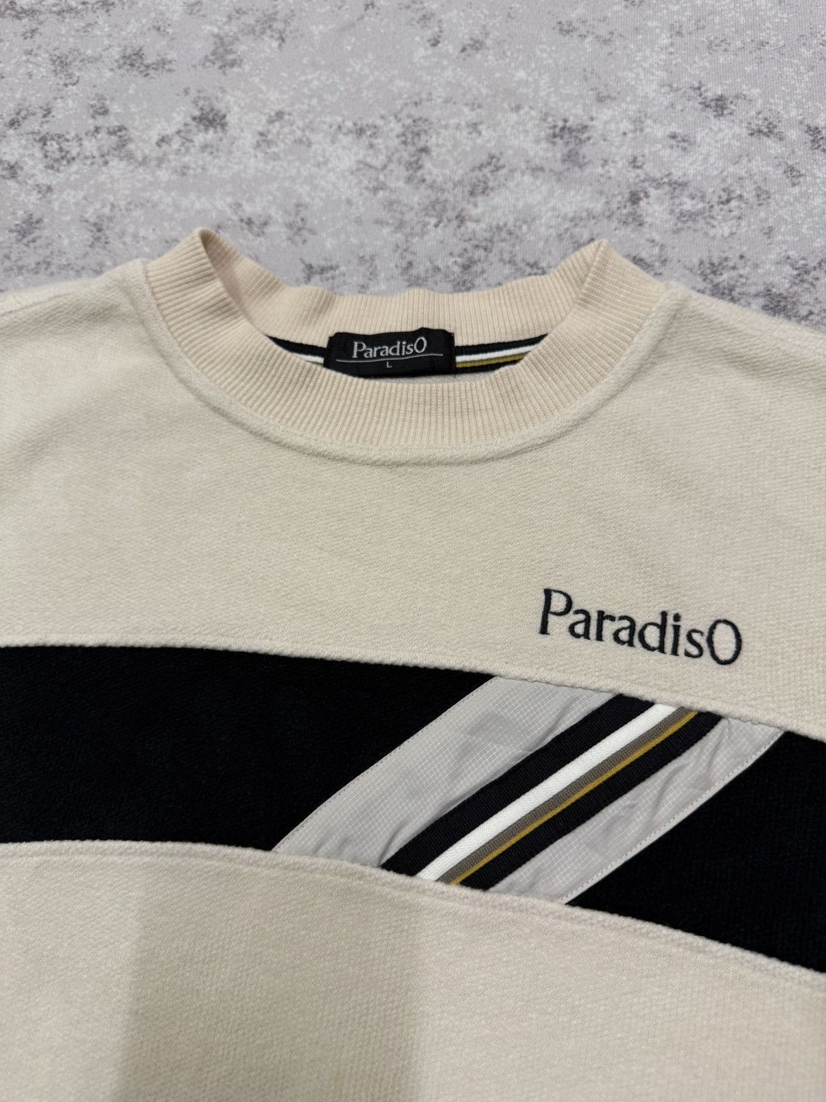 Vintage Vintage 90s ParadisO Small Logo Sweatshirt Size US L / EU 52-54 / 3 - 6 Thumbnail
