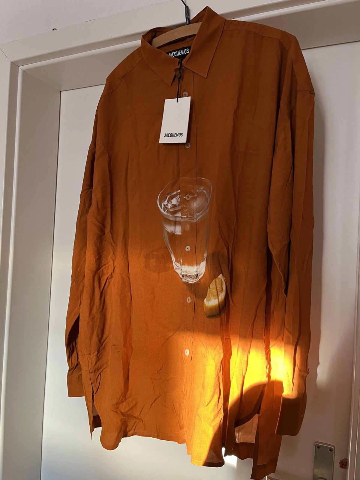 Jacquemus Jacqumeus citrus l splash orange glass printed graphic shirt Size US M / EU 48-50 / 2 - 9 Thumbnail