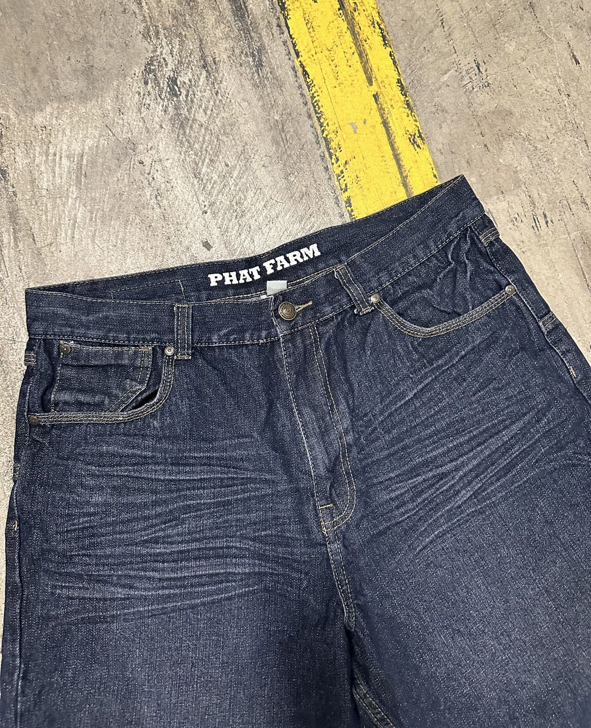 Phat Farm × Vintage Y2K phat farm jorts Size US 36 / EU 52 - 3 Thumbnail