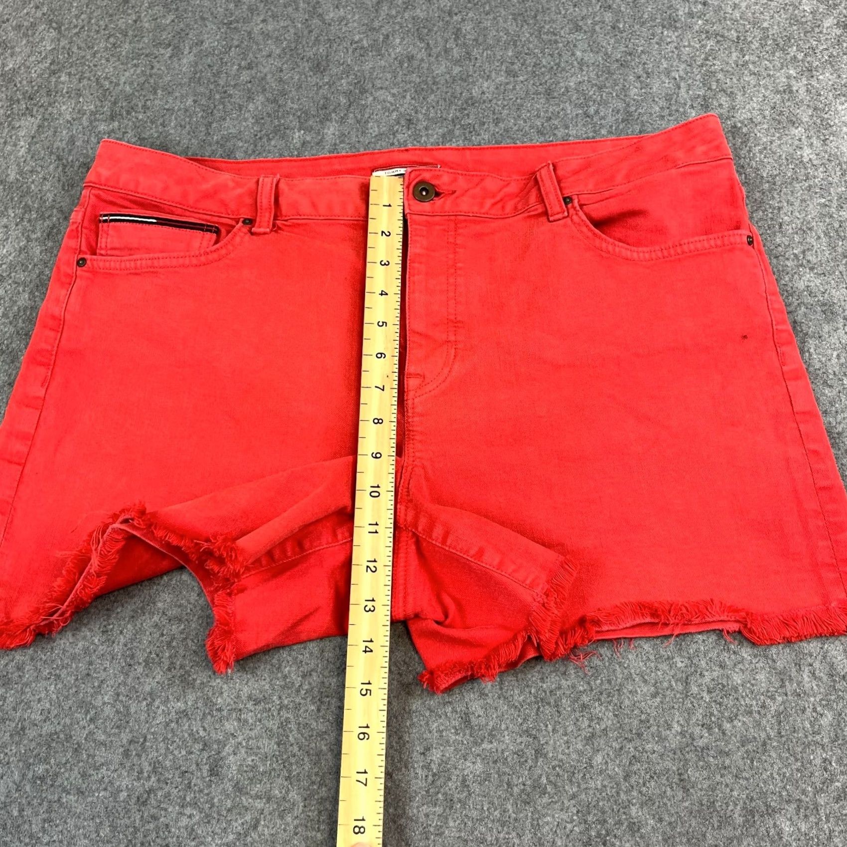 Tommy Hilfiger Tommy Hilfiger Womens Denim Shorts UK 18 W38 Red Fray Hem Short Chino Casual Pants Retro 90s Womens Size 40" / US 18 - 5 Thumbnail
