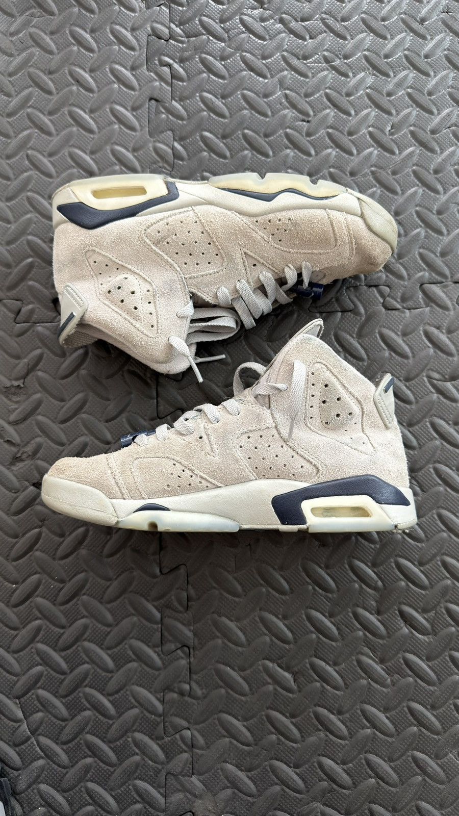 Jordan Brand Grey and navy blue jordan 6s size 5.5 Size US 5.5 / EU 38 - 1 Thumbnail