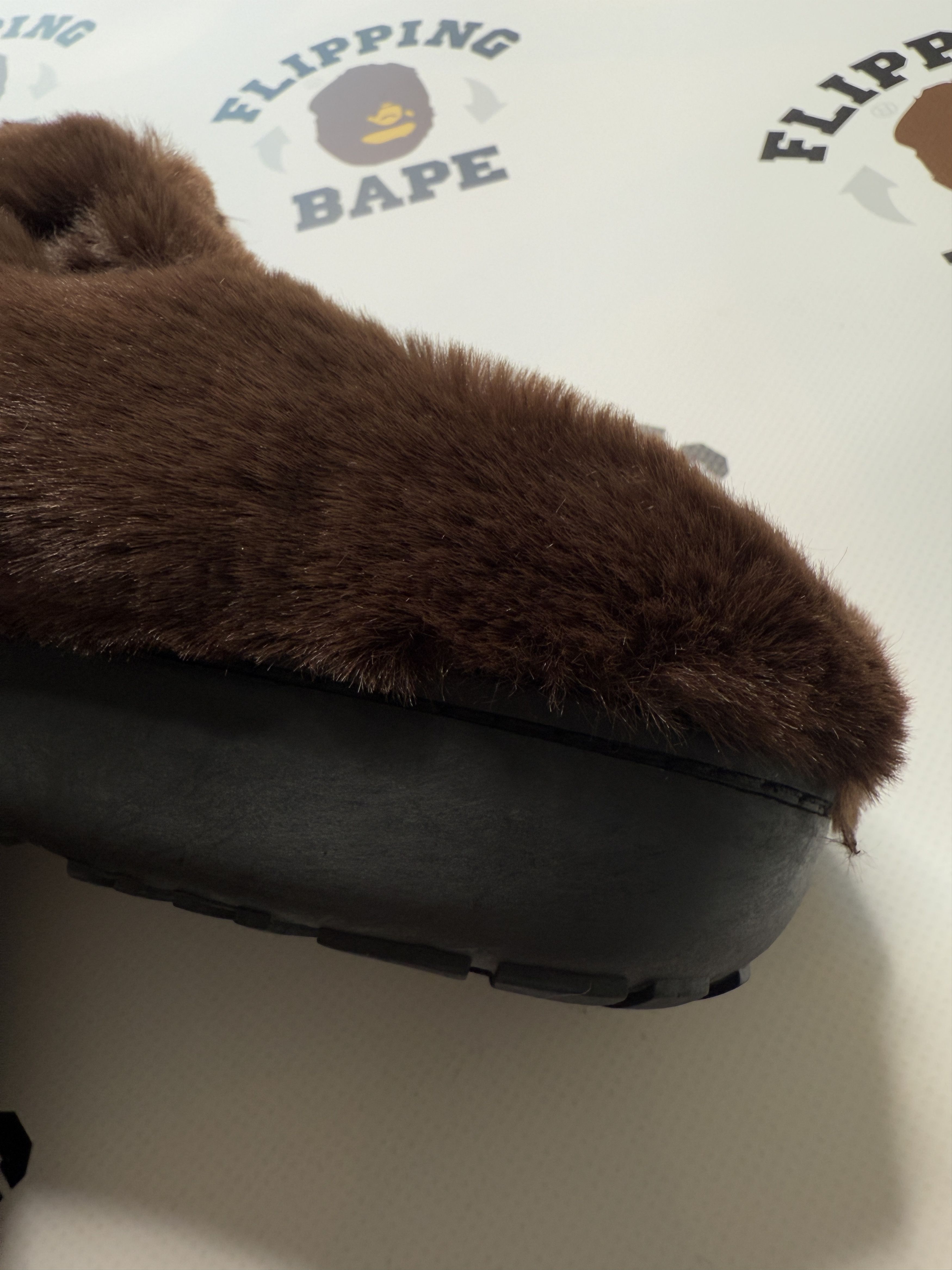 Bape × SUBU BAPE x SUBU APE HEAD PUFFER SANDALS Size US 6 / EU 39 - 7 Thumbnail