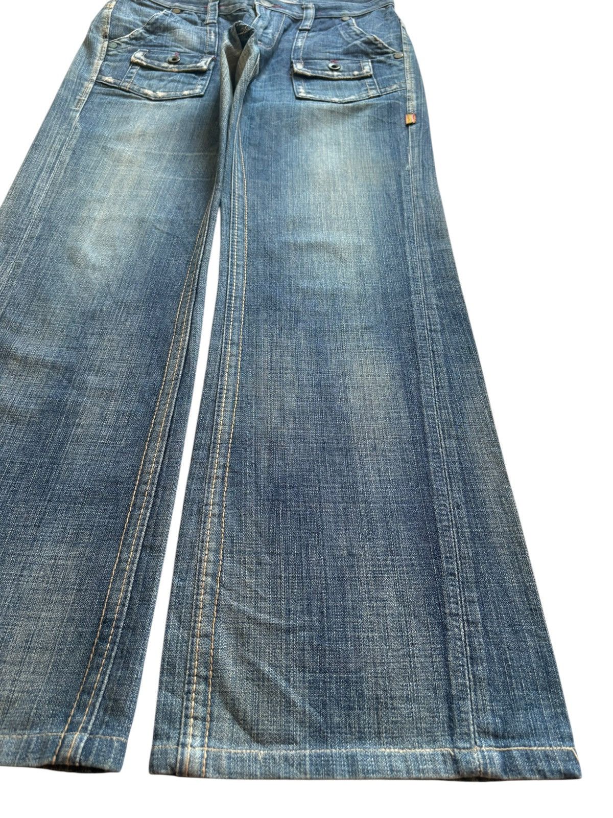 Japanese Brand Vintage Japanese Brand Bush Pant Buckle Back Flare Jeans Size US 30 / EU 46 - 7 Thumbnail