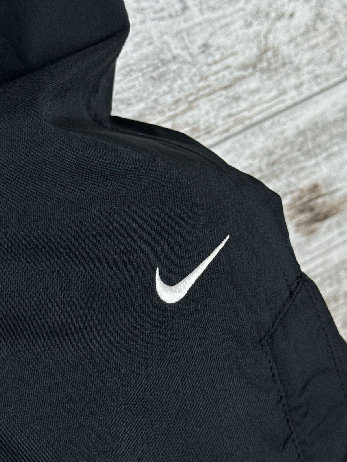 Vintage Mens Vintage Nike swoosh black pants sweatpants drill nylon Size US 32 / EU 48 - 7 Thumbnail