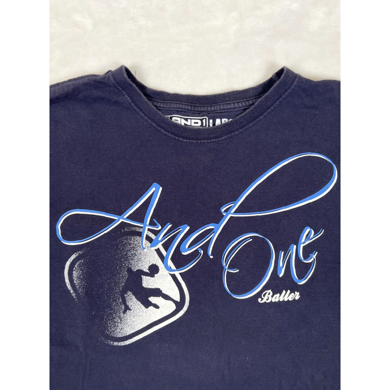 Vintage VINTAGE AND1 T-Shirt Mens Large Blue Basketball Graphic Hoops Streetwear Y2K Size US L / EU 52-54 / 3 - 4 Thumbnail