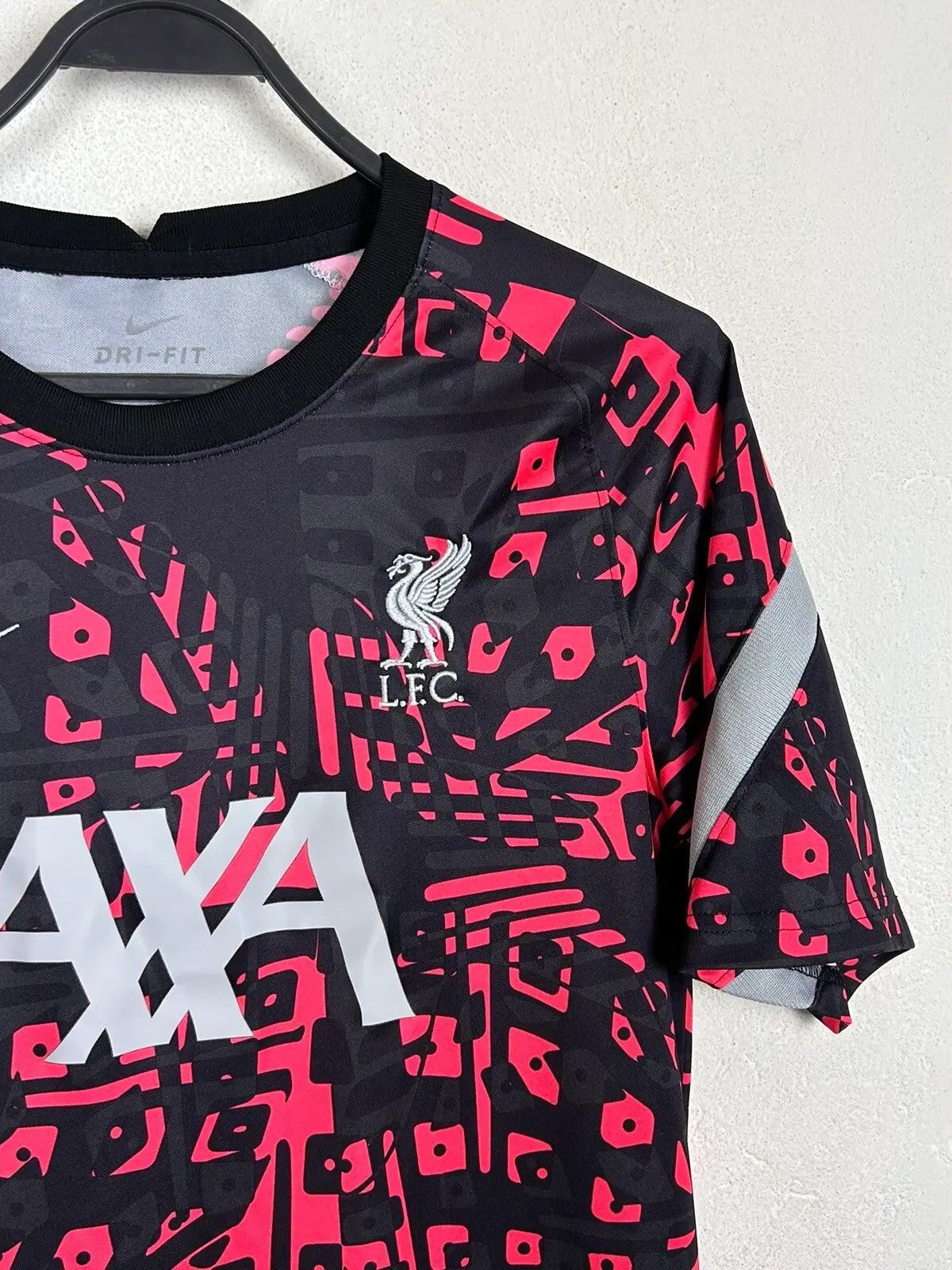 Nike Nike x Liverpool FC 2020/21 Pre Match Top CL Jersey Size US S / EU 44-46 / 1 - 2 Thumbnail