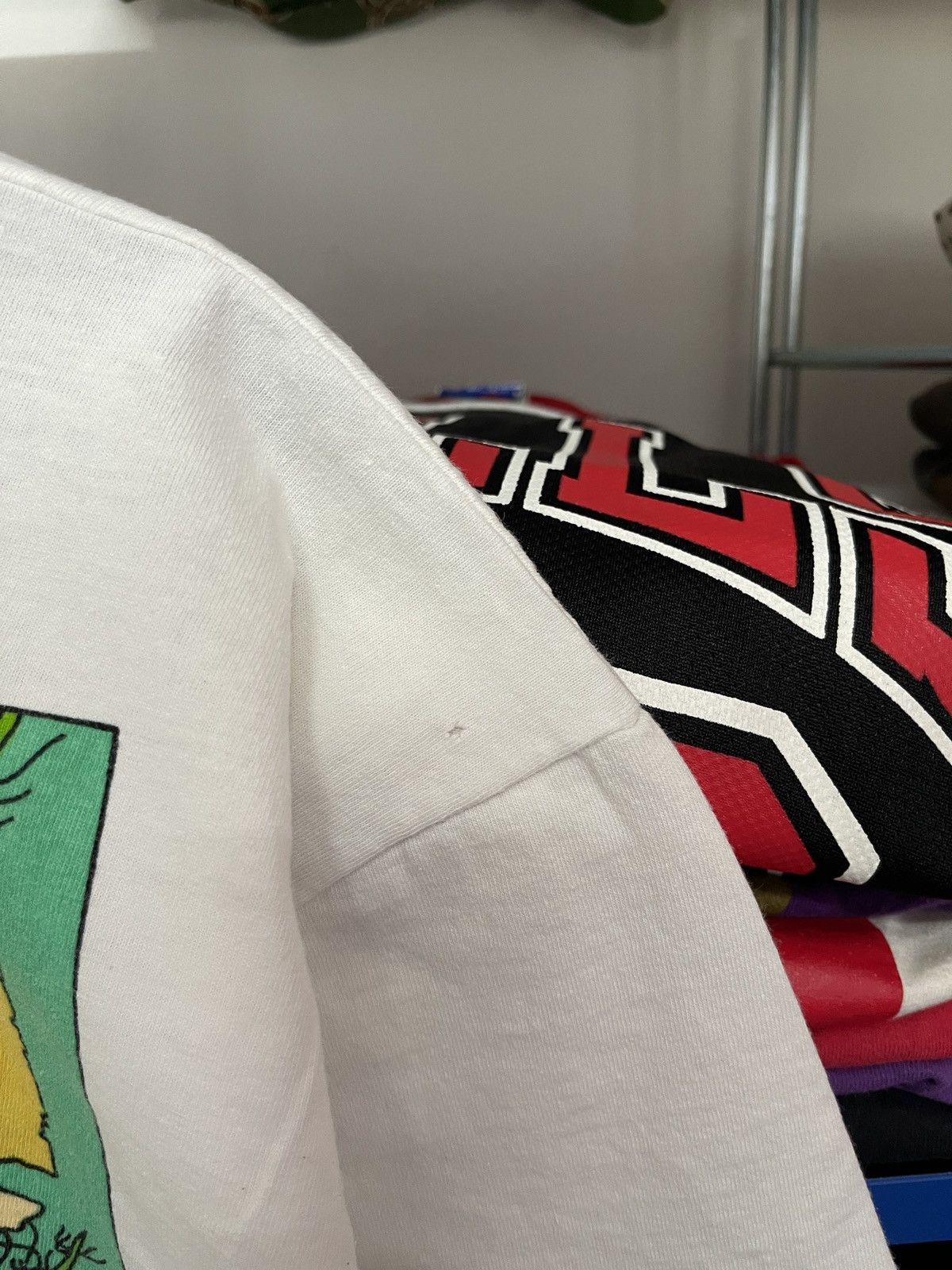 Vintage Vintage 90s The Adventure of Tintin Red Rackham Treasure Tee Size US L / EU 52-54 / 3 - 9 Thumbnail