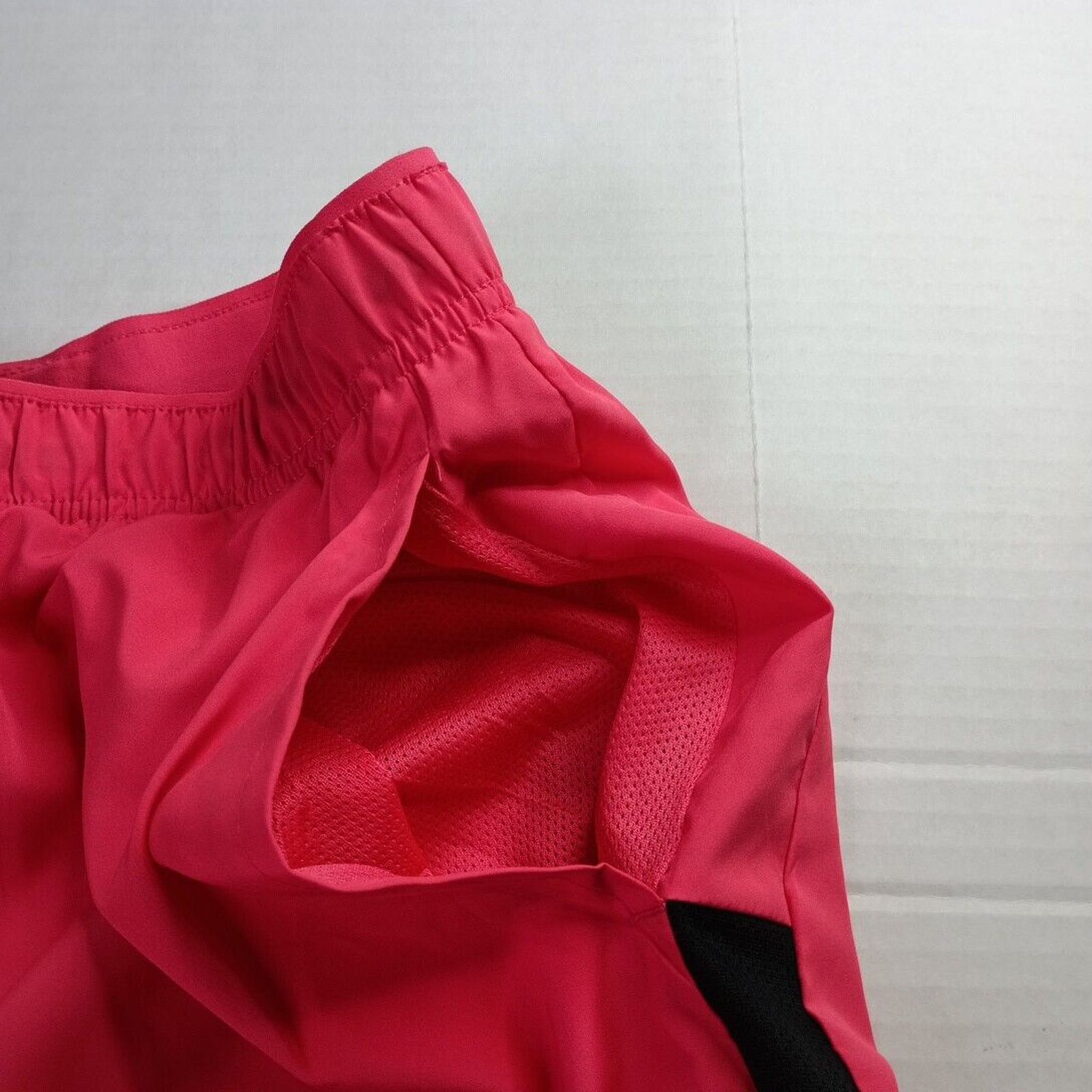 Nike Nike Challenger Running Shorts DRI-FIT 7” Men's 2XL XXL Pink Size US 40 / EU 56 - 2 Thumbnail