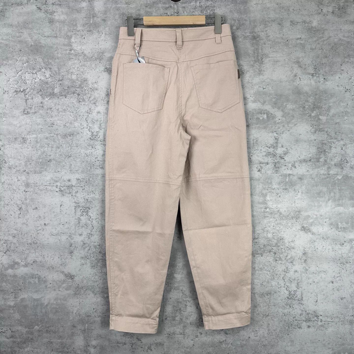 Brunello Cucinelli BC loose tapered chinos 40 99 New Size 26" / US 2 / IT 38 - 2 Thumbnail