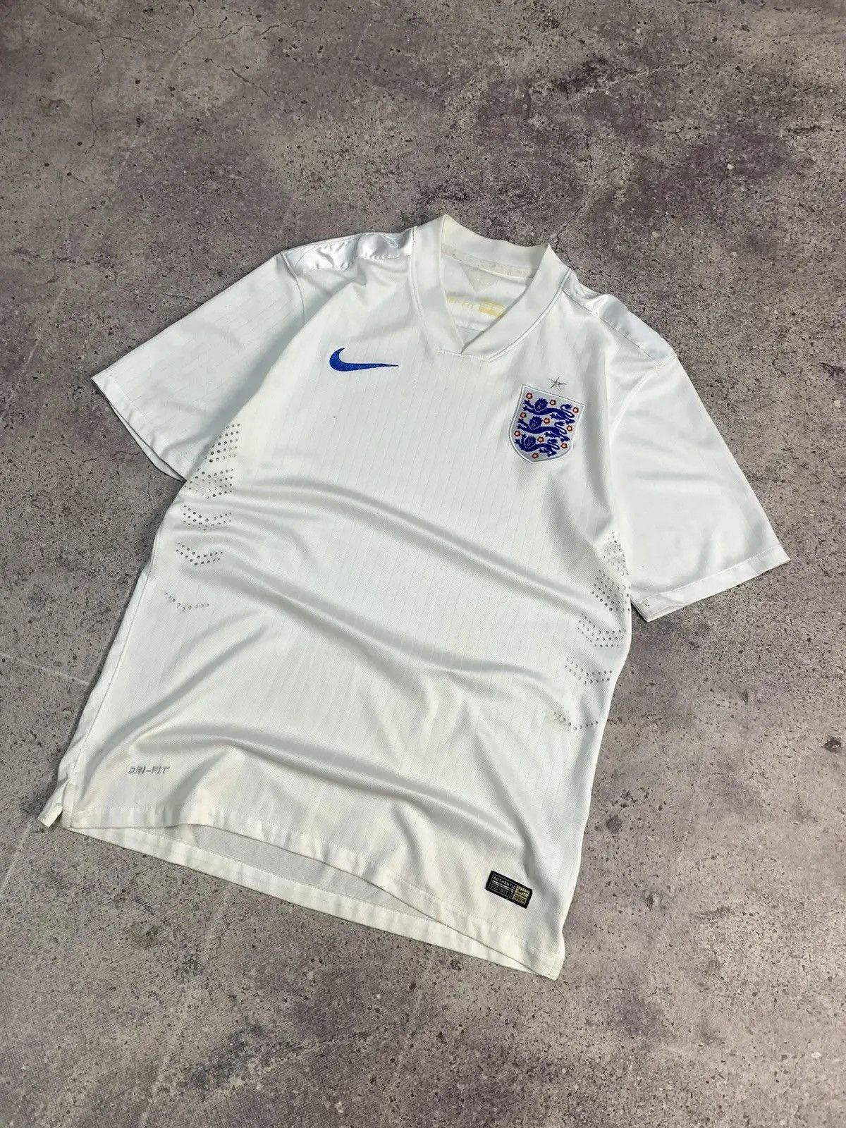 Nike × Vintage 2004-2006 Umbro England Jersey Vintage Soccer Football Size US M / EU 48-50 / 2 - 3 Thumbnail