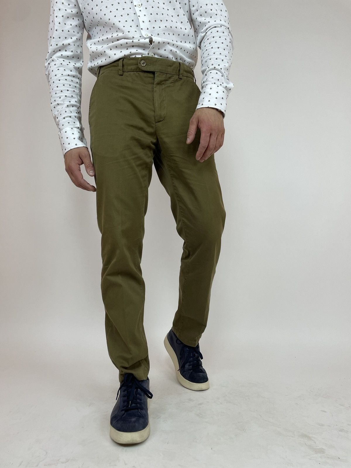 Suitsupply Suitsupply mens green army chino pants size 48 Size US 32 / EU 48 - 2 Thumbnail