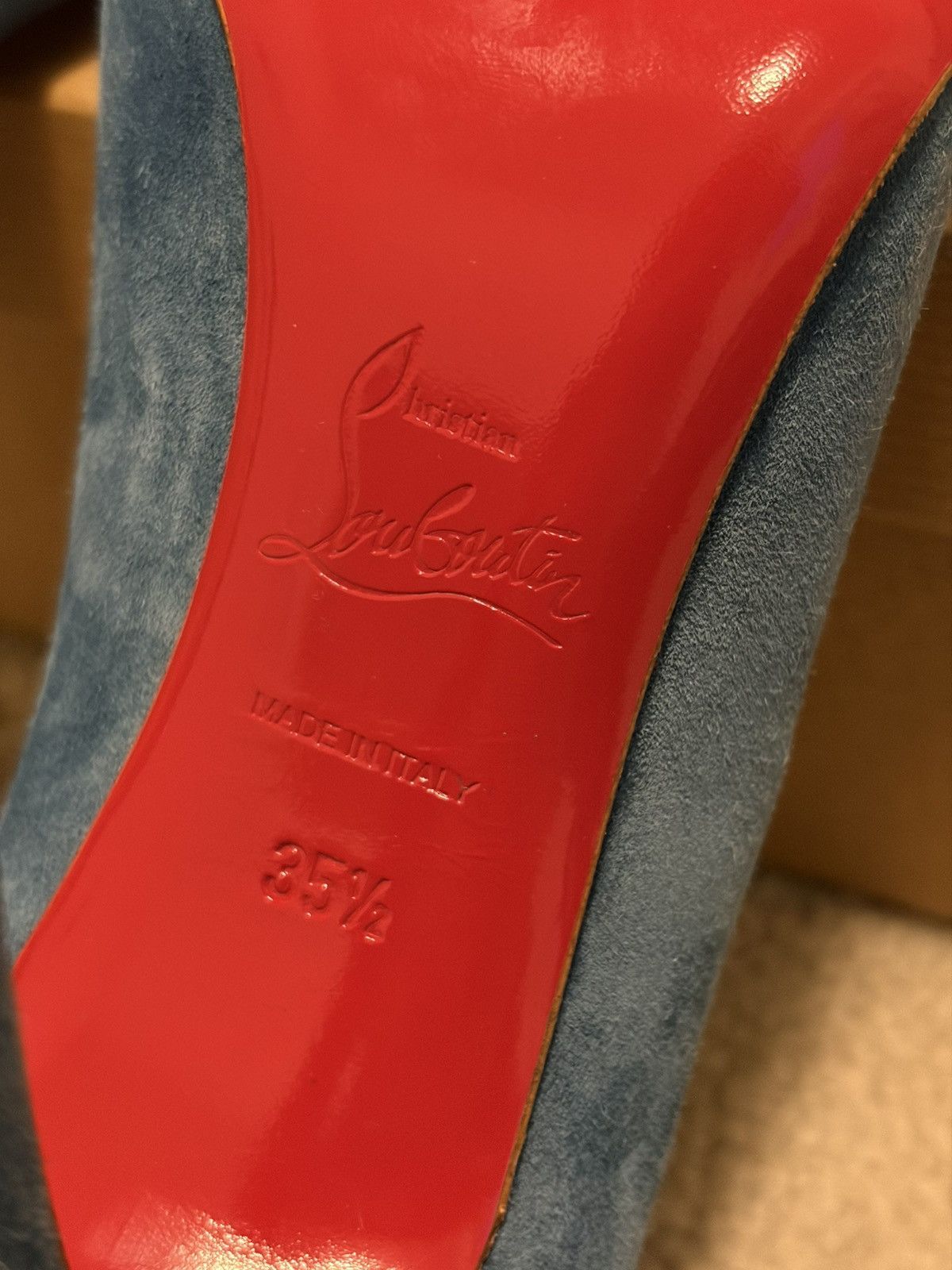 Christian Louboutin Pigalle Follies 100 Veau Velours Heels Size US 5.5 / IT 35.5 - 4 Thumbnail