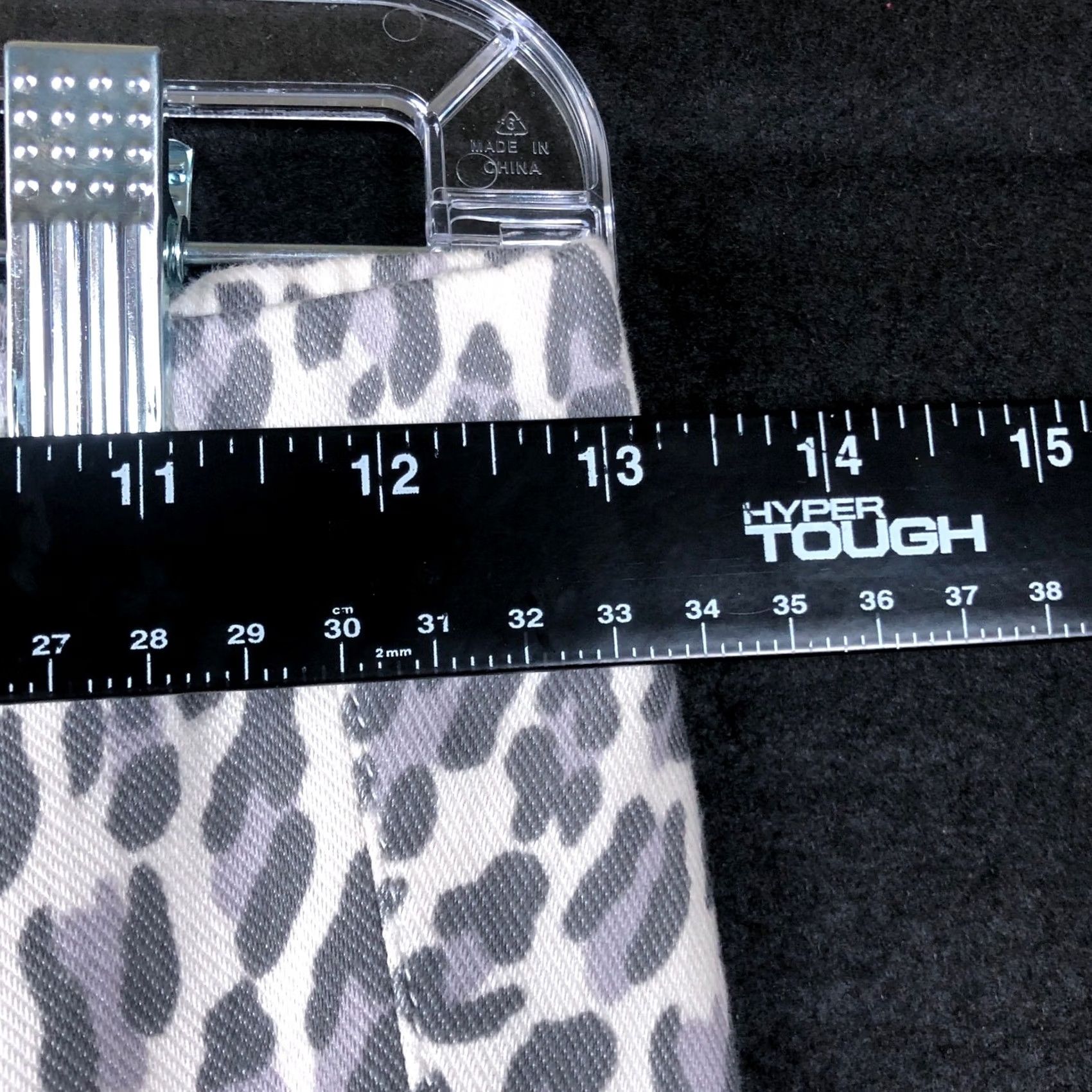 Uniqlo UniQlo Womens Pants Gray Leopard Print Pull On Straight Leg Stretch Small Size 26" / US 2 / IT 38 - 5 Thumbnail