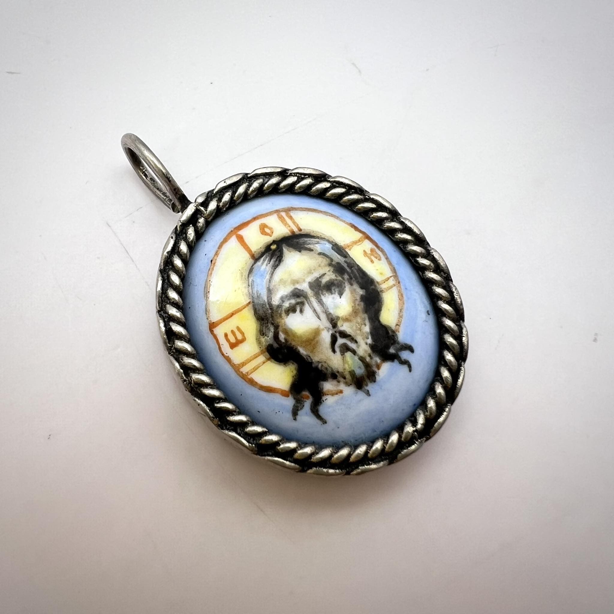 Sterling Silver Vintage Silver Christian Pendant Icon Enamel Porcelain Jesus Size ONE SIZE - 2 Thumbnail