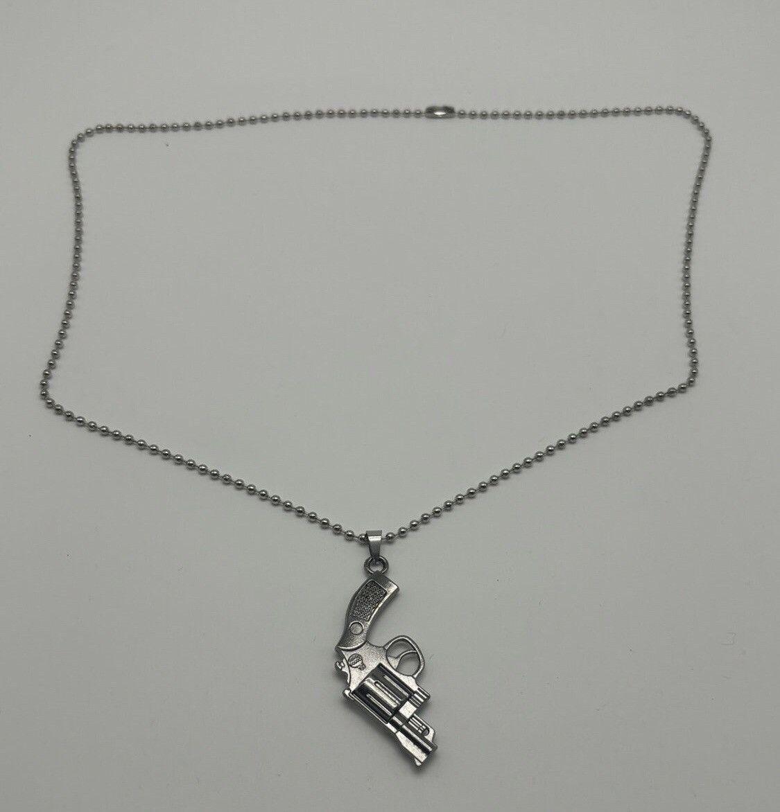Jewelry Pistol Necklace Size ONE SIZE - 3 Thumbnail