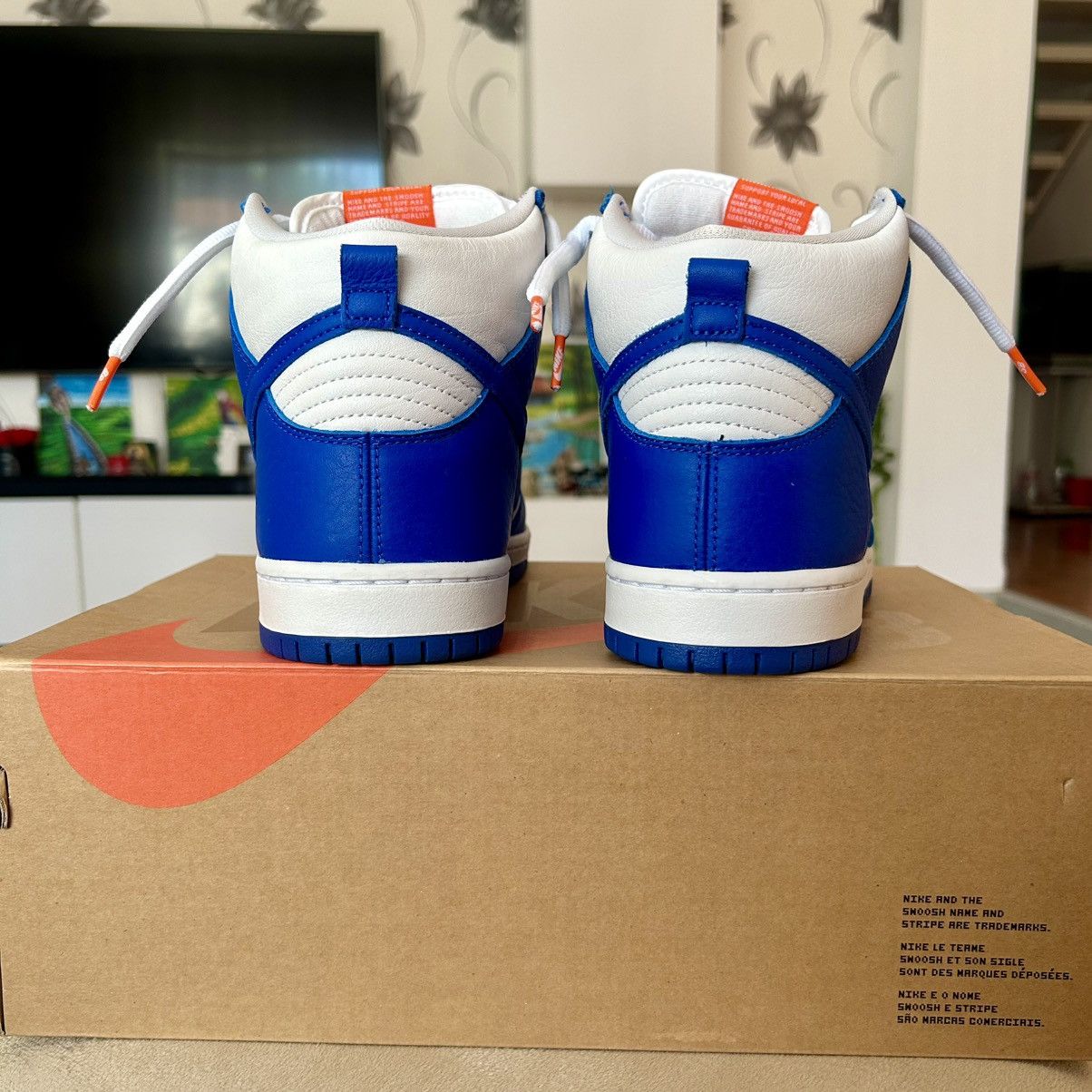 Nike SB Nike SB Retro Size US 11 / EU 44 - 5 Thumbnail