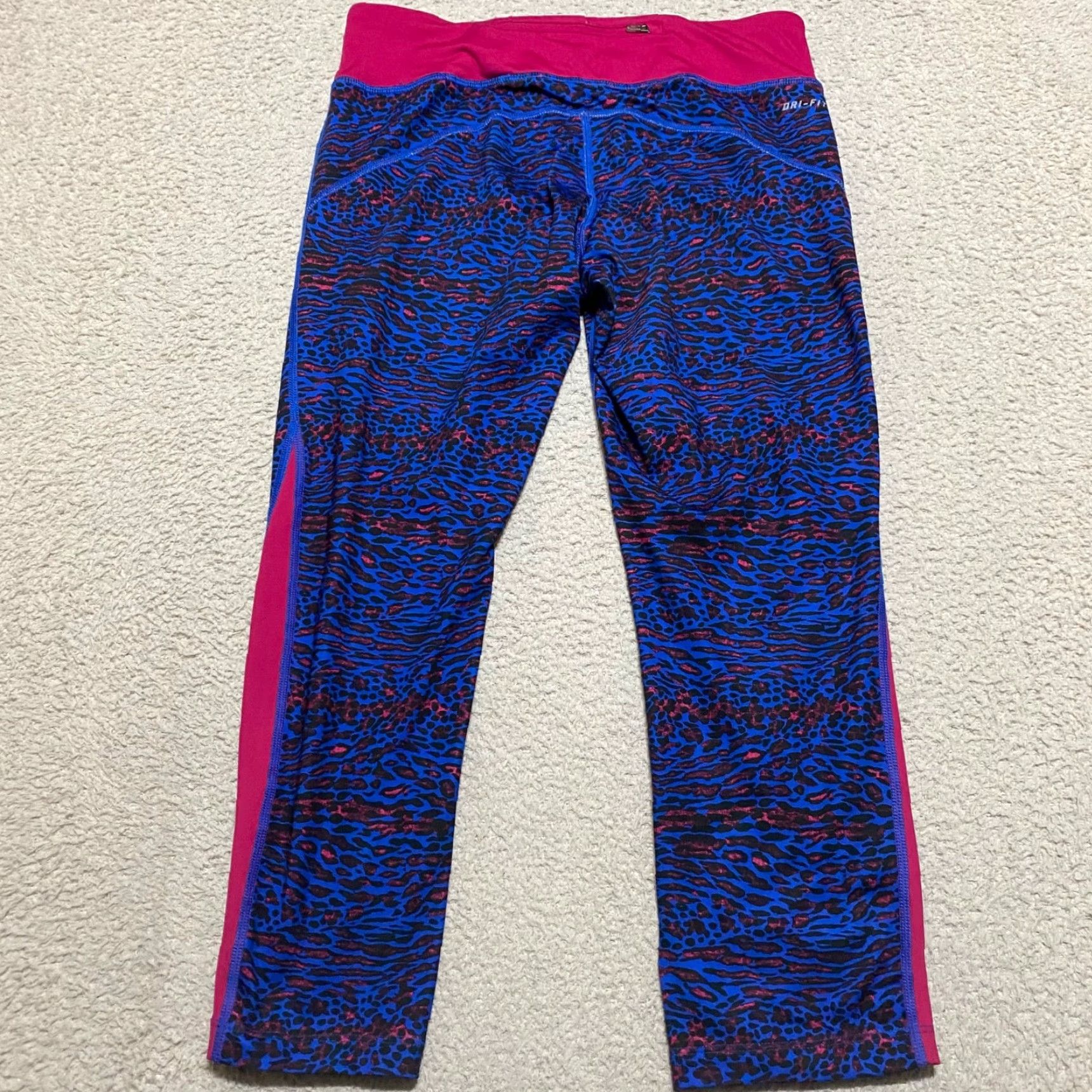 Nike Nike Dri-FIT Womens Capri Leggings M Multicolor Leopard Print Workout Yoga Pants Size 32" / US 10 / IT 46 - 7 Thumbnail