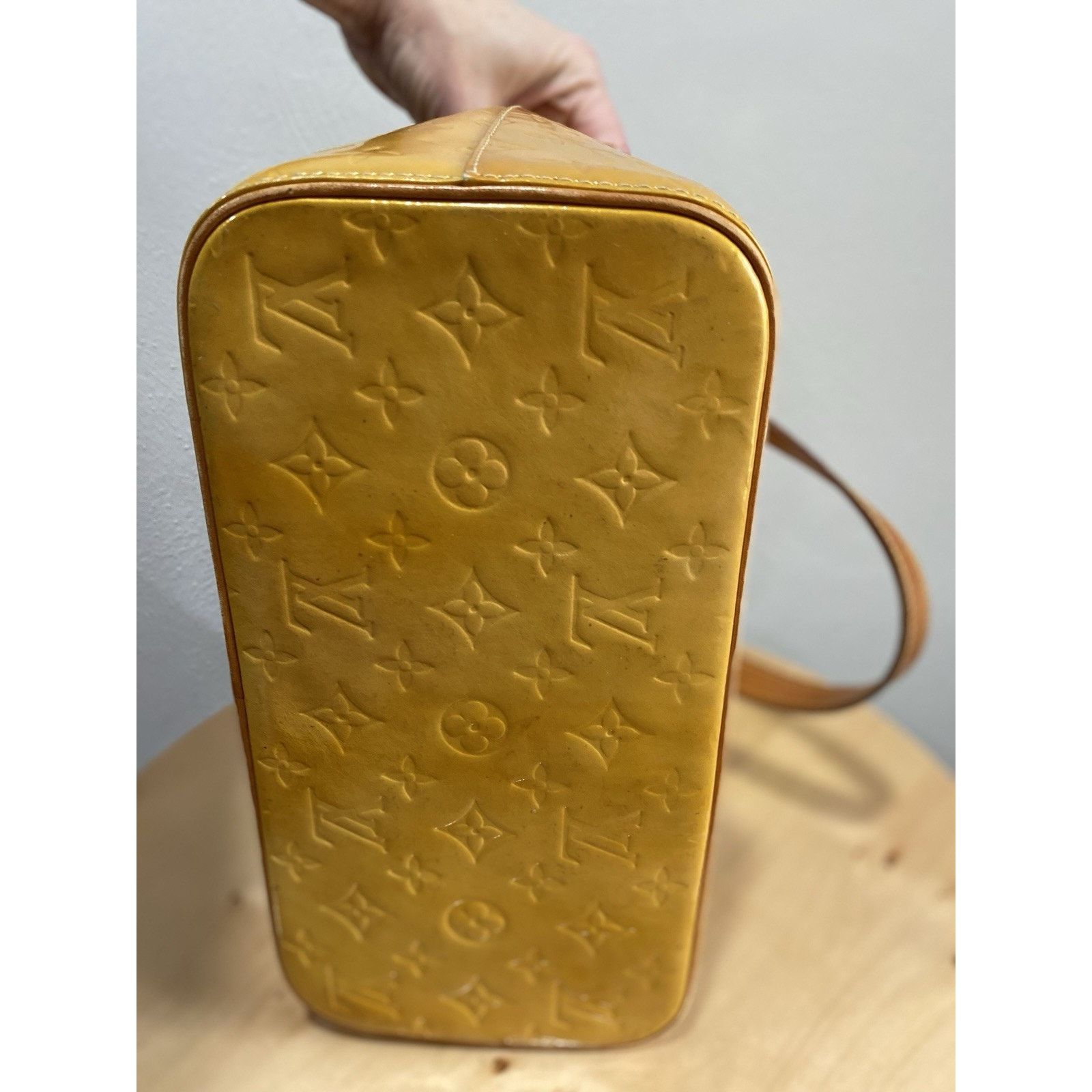 Louis Vuitton Louis Vuitton Houston Top Handle Bag Yellow Leather Size ONE SIZE - 4 Thumbnail