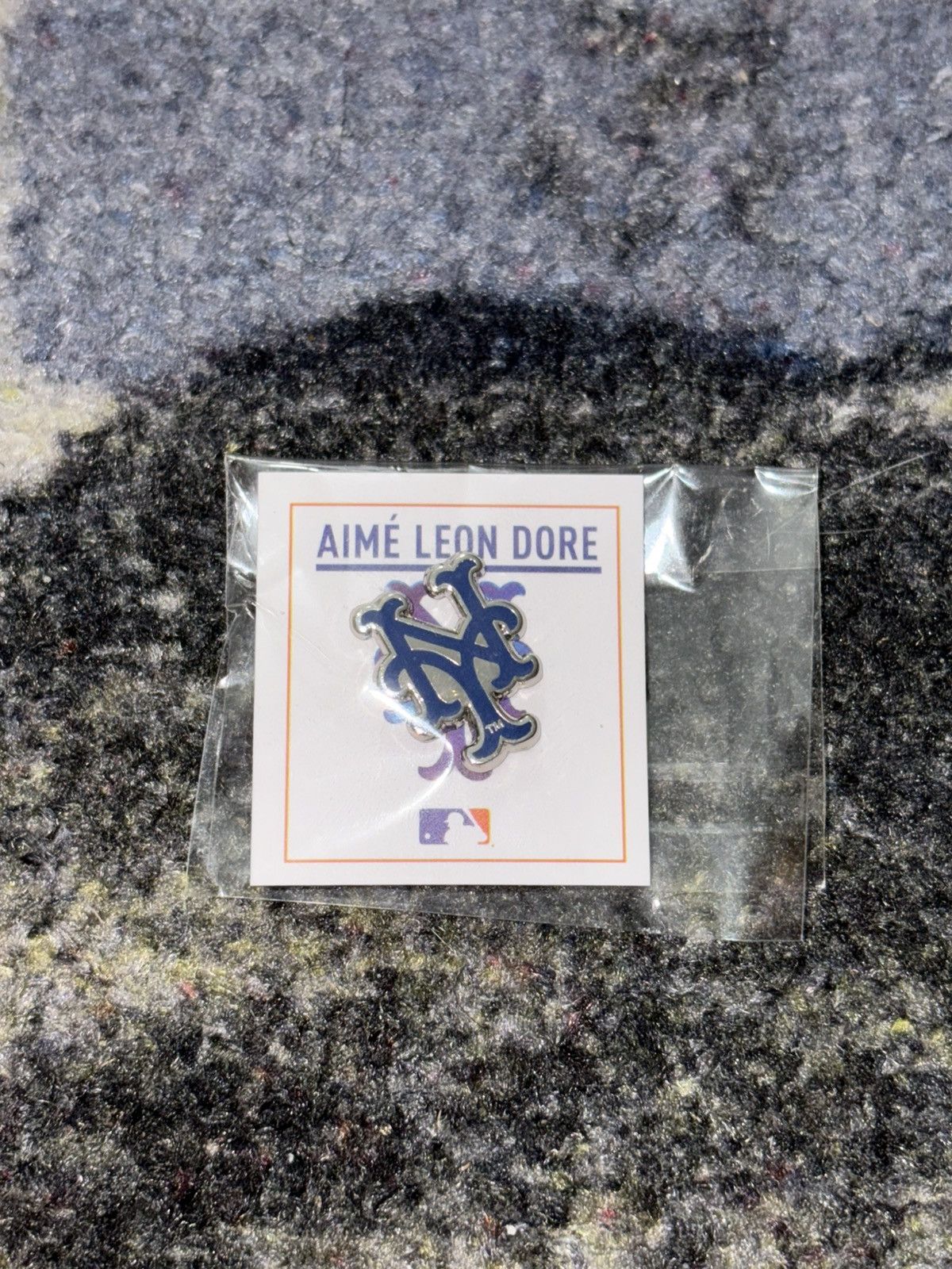 Aime Leon Dore Aime Leon Dore New York Mets Pin Size ONE SIZE - 1 Thumbnail