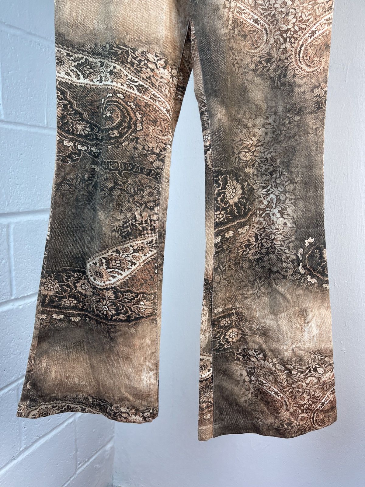 If Six Was Nine × Le Grande Bleu (L.G.B.) × Tornado Mart 2000s Tornado Mart Flare Fullprint Pants Size US 28 / EU 44 - 6 Thumbnail