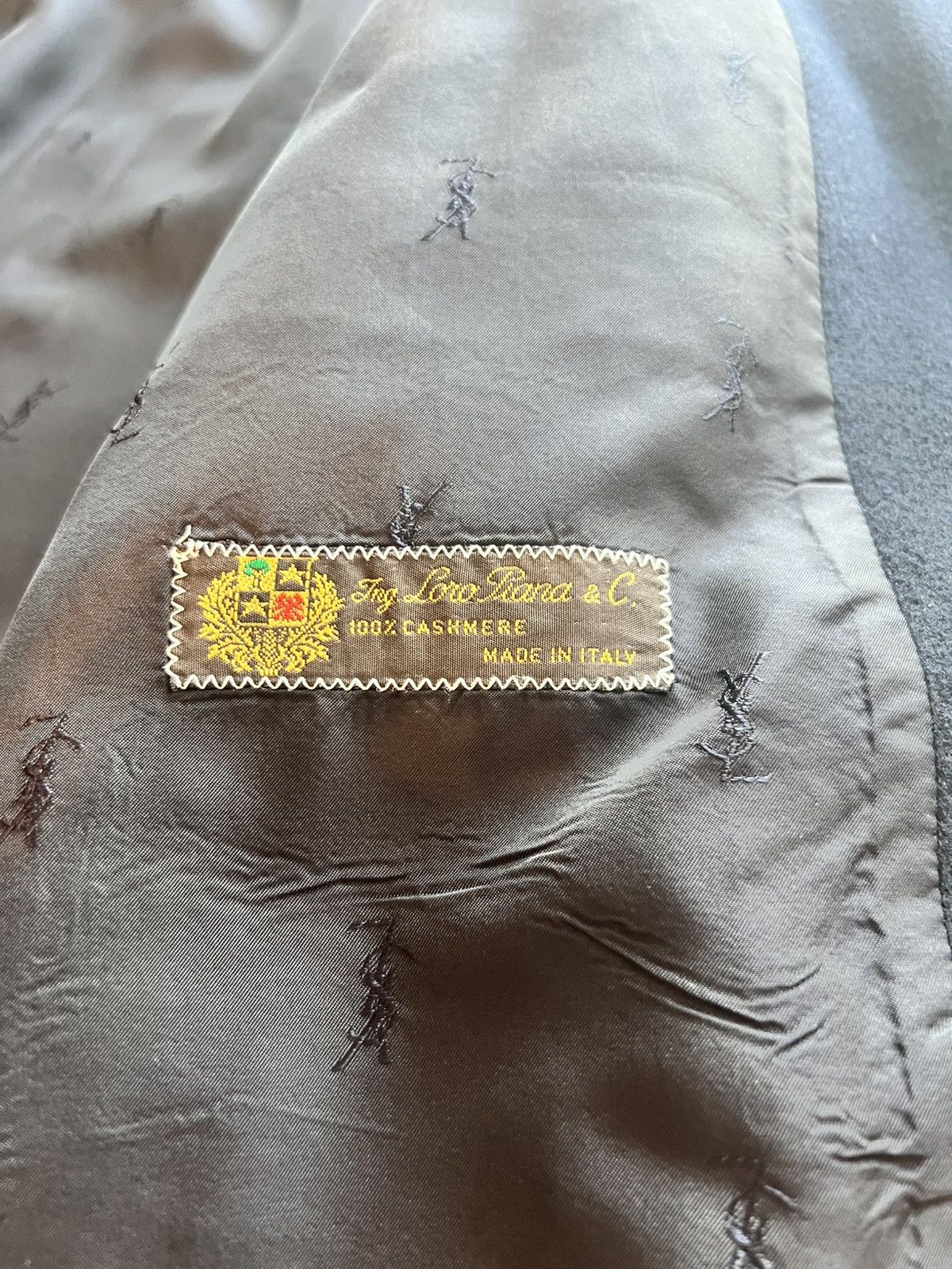 Yves Saint Laurent Yves Saint Laurent - 100% Cashmere Loro Piana - Made in Ita Size US L / EU 52-54 / 3 - 6 Thumbnail