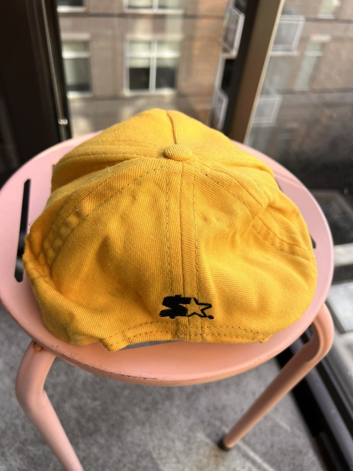 Supreme F/W ‘07 LA Kings “Bitch Please” 5-Panel Size ONE SIZE - 5 Thumbnail