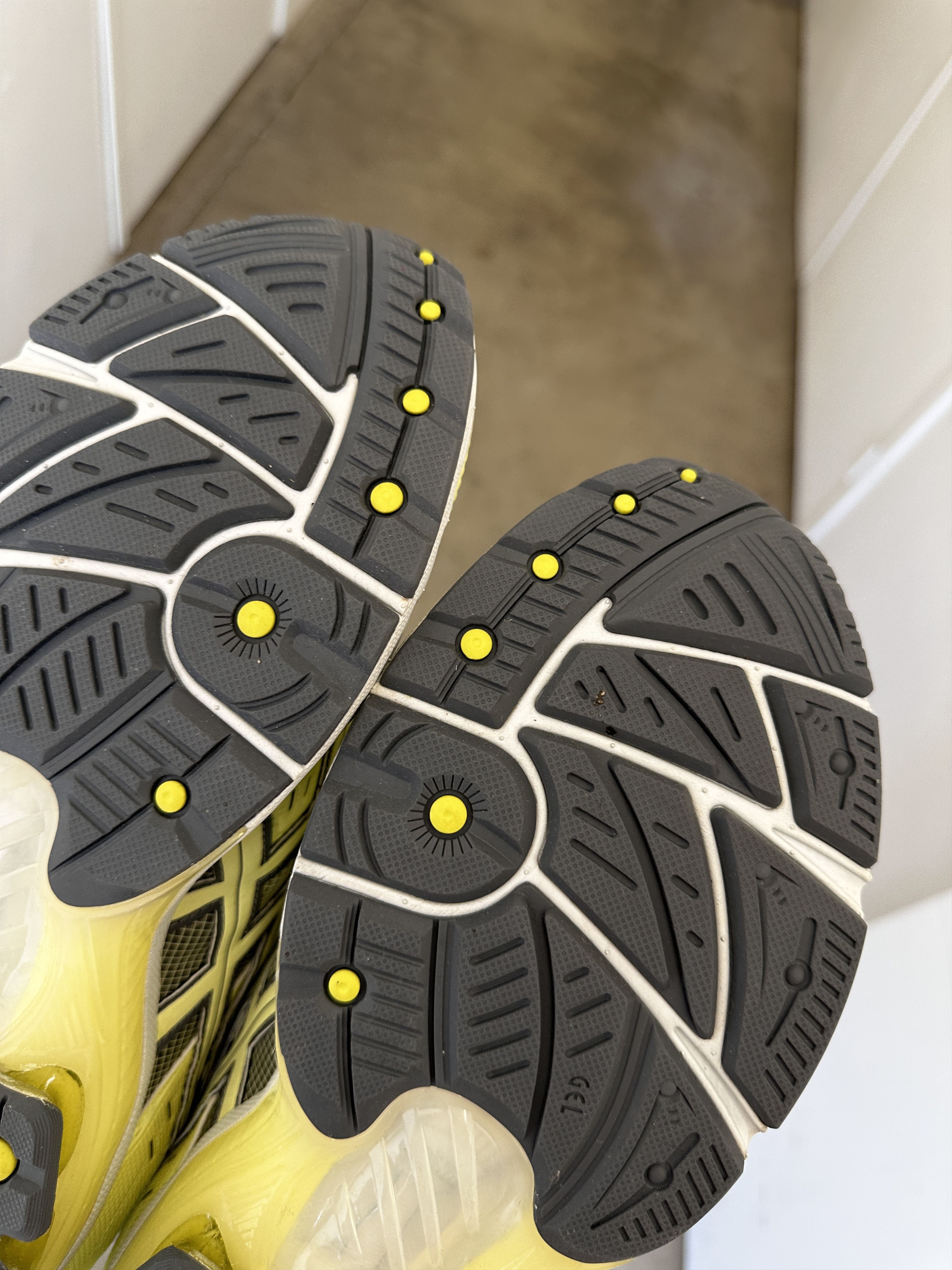 Asics × Kiko Kostadinov Kiko Style, Asics. Sneakers in volt/green. 1030. Size US 12.5 / EU 45-46 - 14 Thumbnail