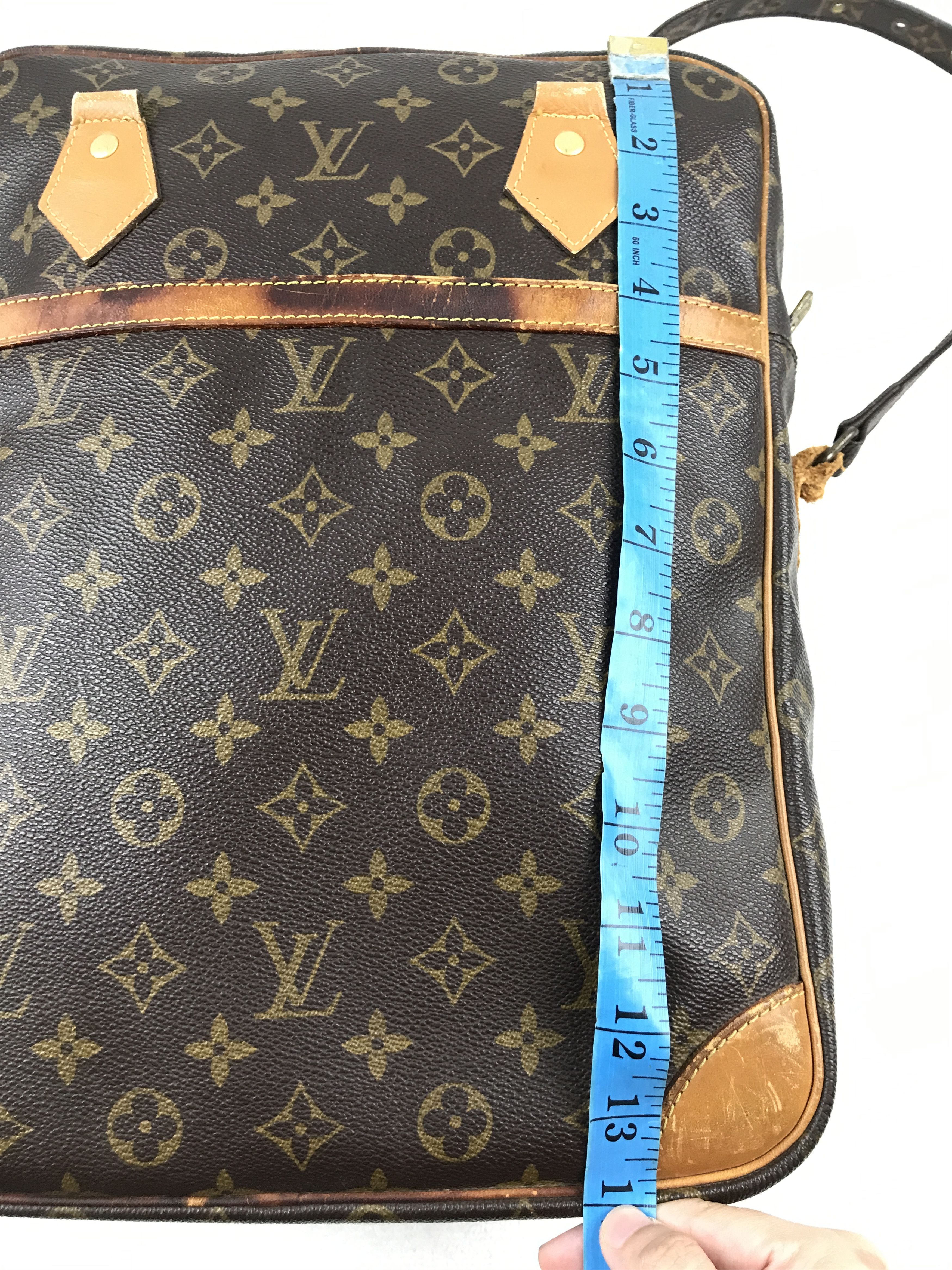 Louis Vuitton Louis Vuitton Monogram Danube Shoulder Messenger Bag Size ONE SIZE - 6 Thumbnail