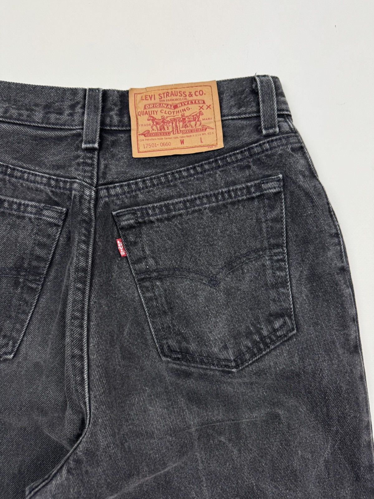 Levi's 1990’s Vintage Levi’s 17501-0660 Washed Gray Women’s Jeans Size 28" / US 6 / IT 42 - 12 Thumbnail