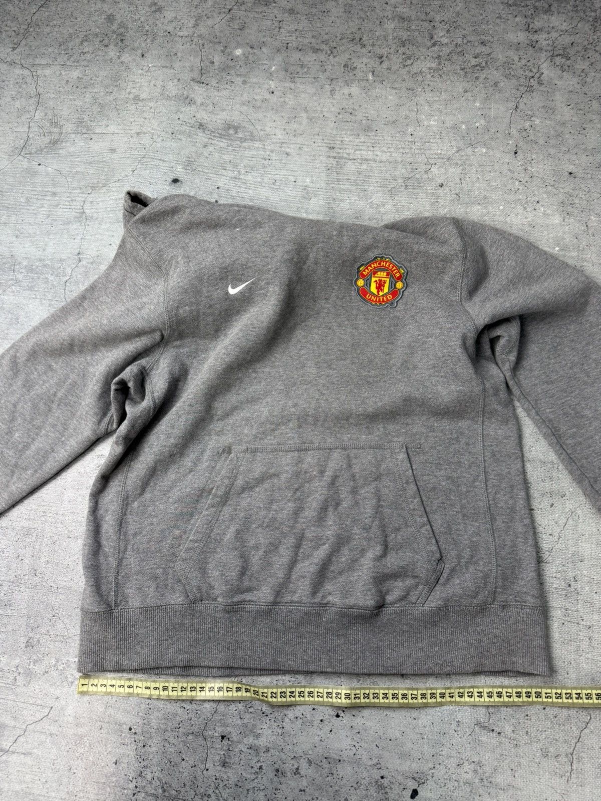 Nike 00s Nike Manchester United Faded Vintage Oversized Hoodie Size US S / EU 44-46 / 1 - 5 Thumbnail
