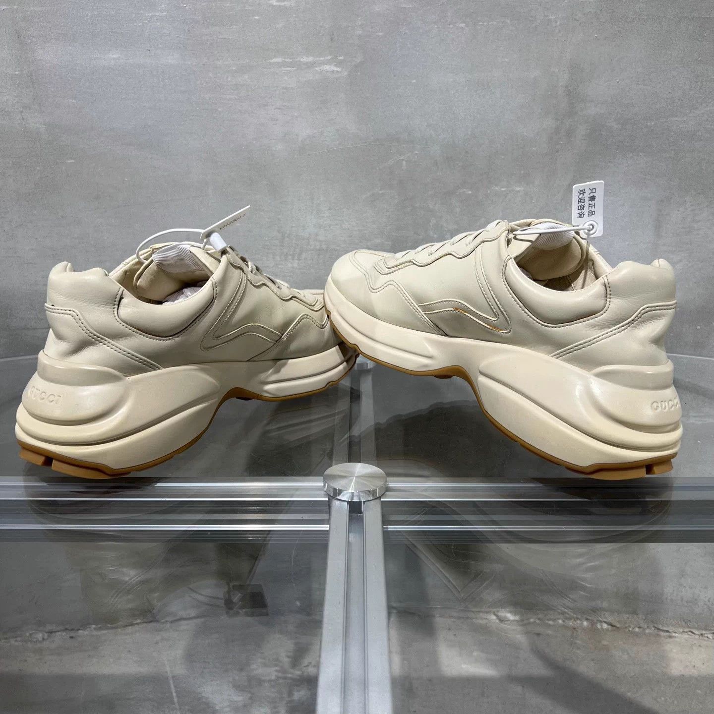 Gucci Gucci cream dad shoe 42 Size US 9 / EU 42 - 5 Thumbnail