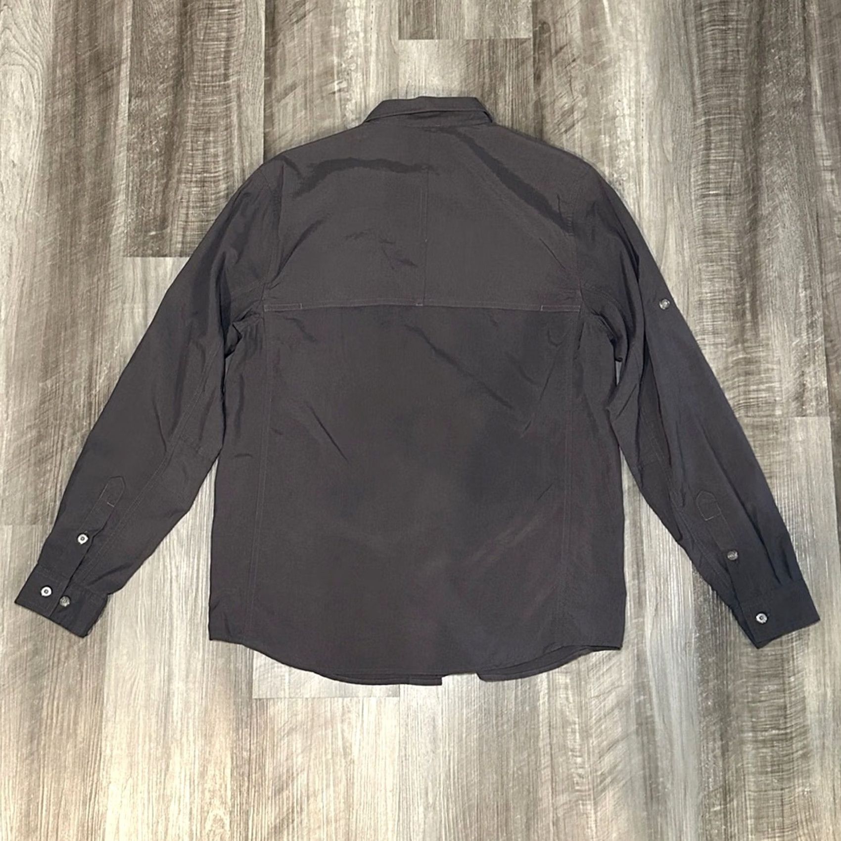 The North Face The North Face Sequoia Vented Long Sleeve Button Down - Small Mens Shirt Gray Charcoal Nylon 100% Long Sleeve 20" 28" 24.5" MS9018 Size US S / EU 44-46 / 1 - 3 Thumbnail