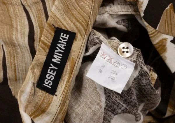 Issey Miyake Issey Miyake Printed cotton and linen short-sleeved shirt Size US M / EU 48-50 / 2 - 7 Thumbnail
