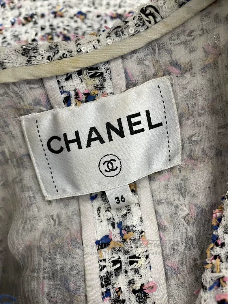 Chanel Chanel Greek series tweed jacket Size XS / US 0-2 / IT 36-38 - 4 Thumbnail