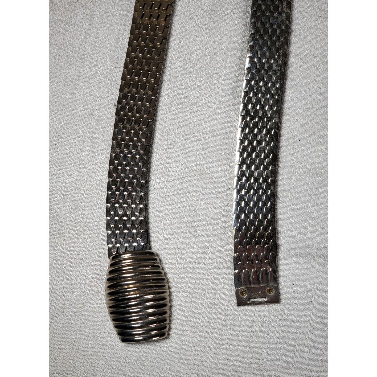 Vintage Vintage Elastic Silver-Tone Snake Scale Metal Belt Womens One Size - 31" x 1" Size ONE SIZE - 3 Thumbnail