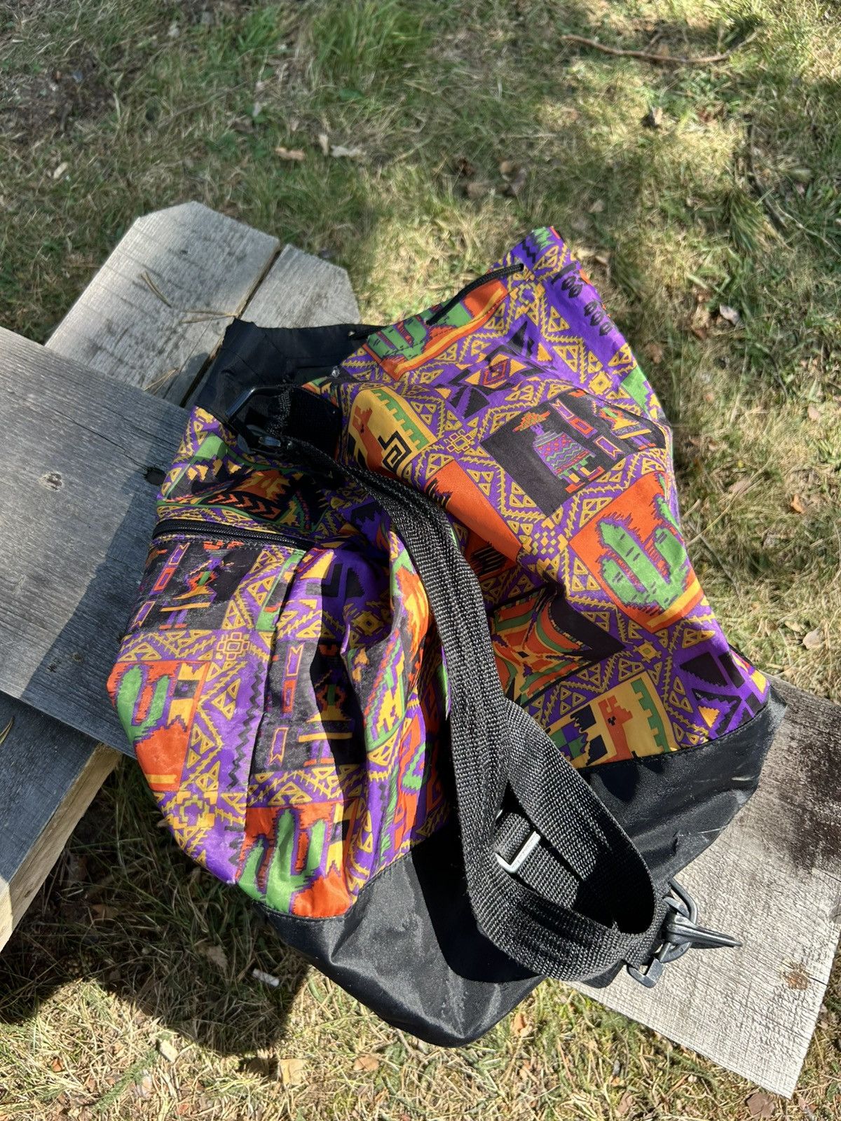 Other Unique Aztec pattern sling backpack / sling bag/shoulder bag Size ONE SIZE - 5 Thumbnail