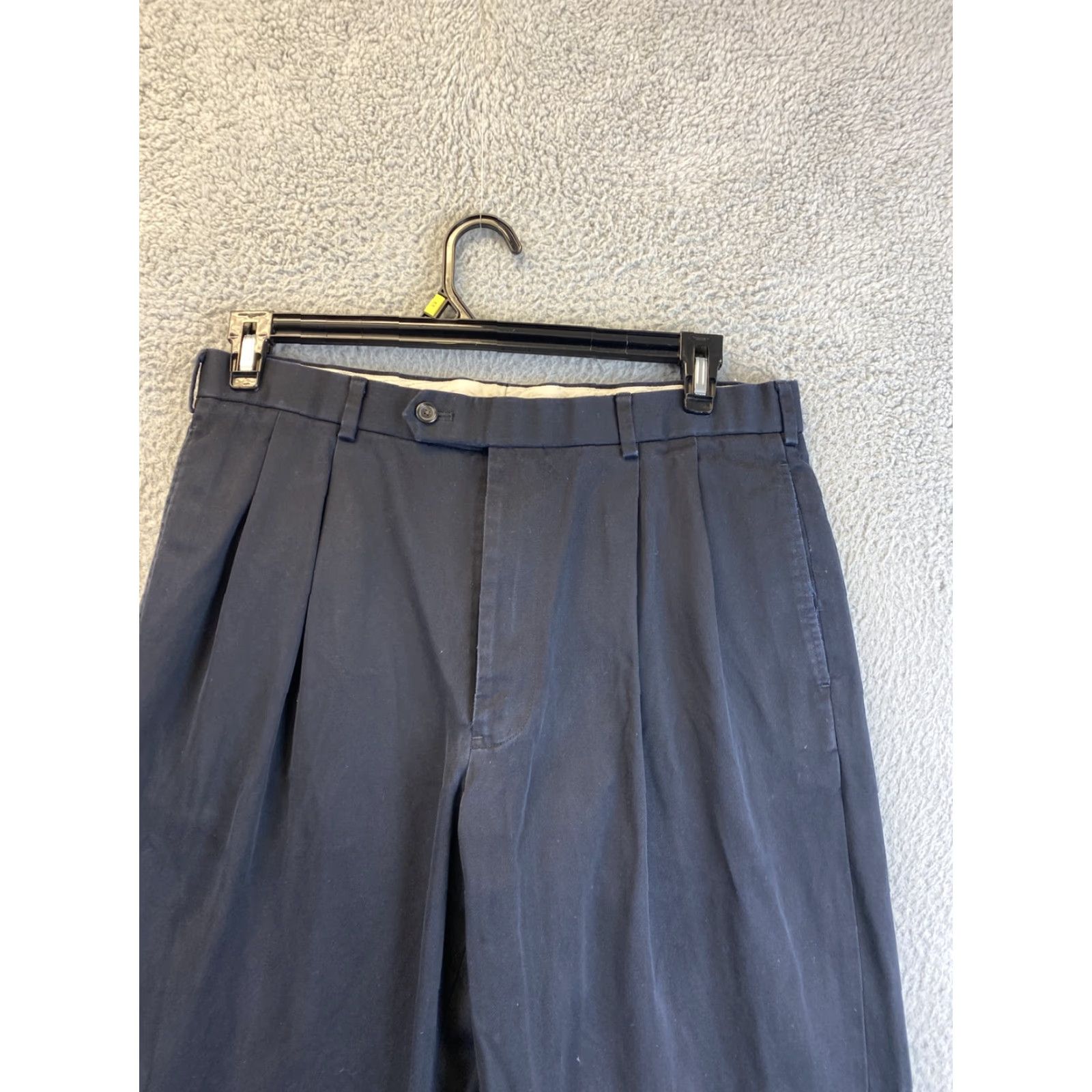 Brooks Brothers Brooks Brothers Dress Pants Men 35X32 Black Trouser Straight Pleated /93-41 Size US 35 - 4 Thumbnail