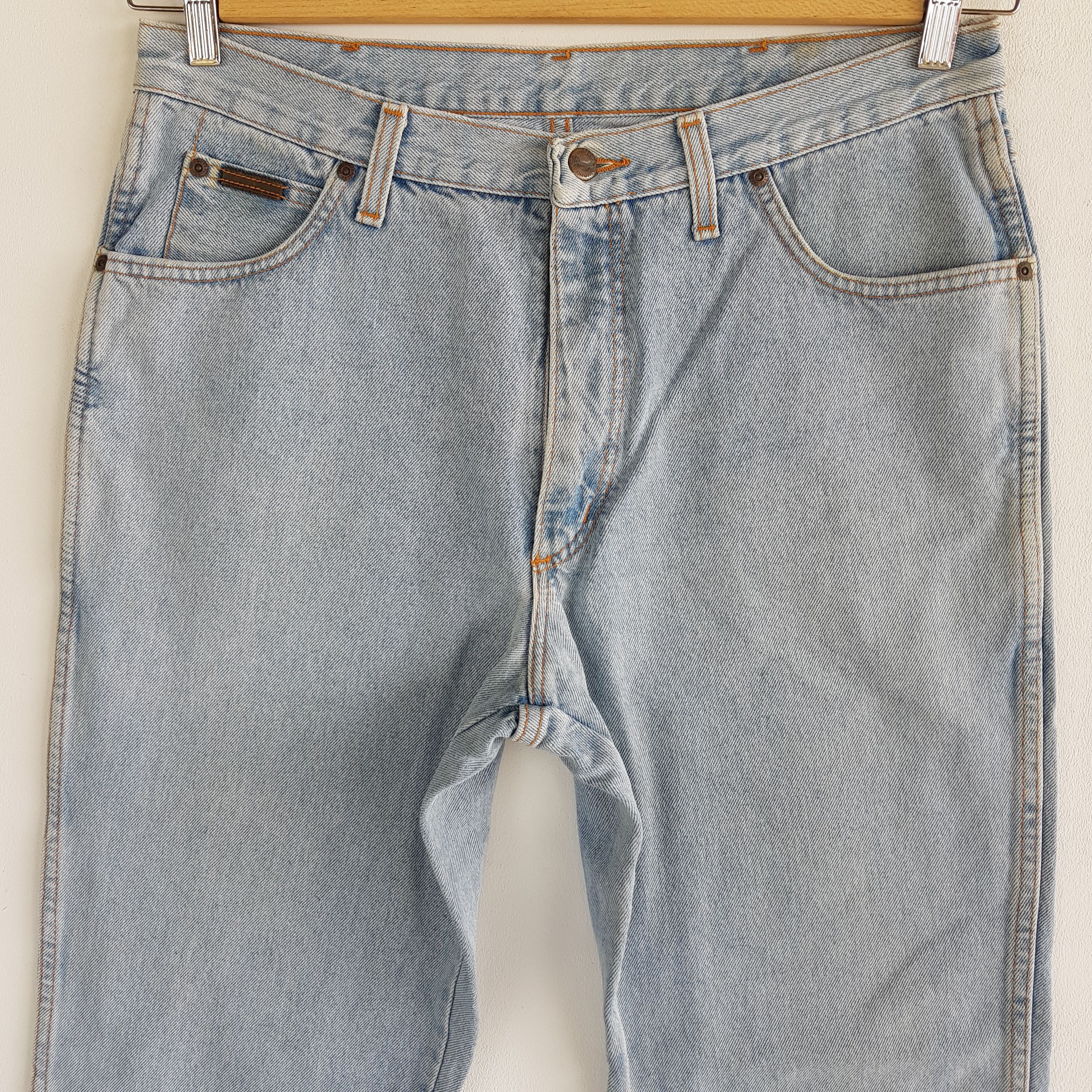Vintage Vintage Wrangler Light Wash Jeans Wrangler Sun Faded Denim Size US 32 / EU 48 - 3 Thumbnail