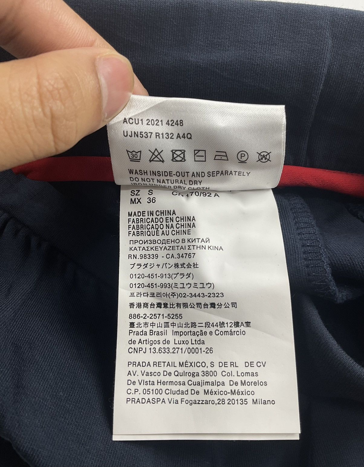 Prada Prada Sweatshort Size US 30 / EU 46 - 10 Thumbnail
