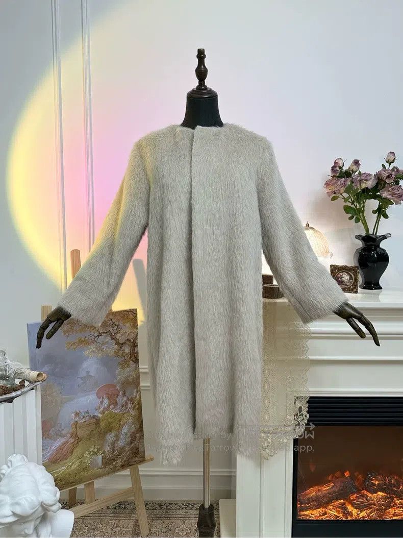 Hermes Hermes Champagne mink fur coat Size L / US 10 / IT 46 - 1 Thumbnail