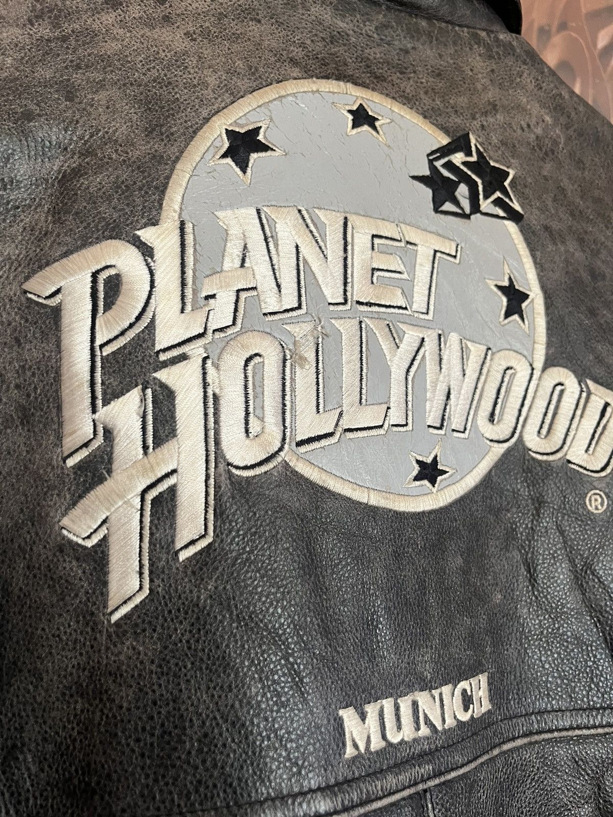 Planet Hollywood 1995 Planet Hollywood Munich, Germany Leather Jacket Size US XL / EU 56 / 4 - 3 Thumbnail