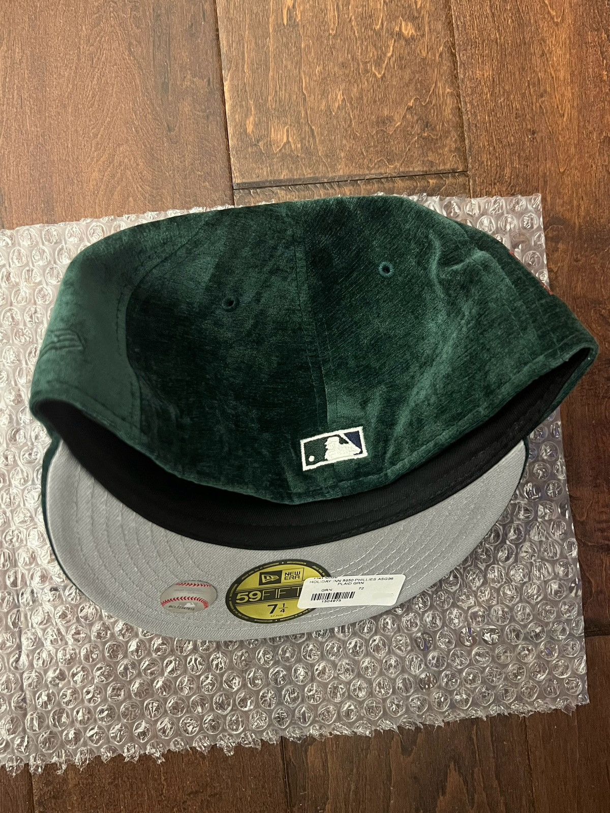Hat Club 7 1/4 Hat Club New Era 59Fifty Holiday Party Phillies Green Size ONE SIZE - 3 Thumbnail