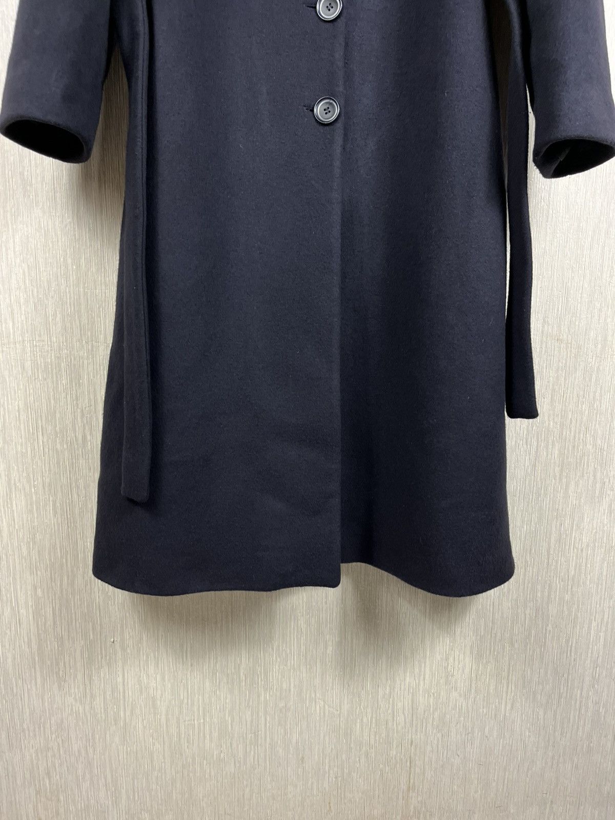 Emporio Armani Emporio Armani wool long navy luxury coat jacket Italian Size L / US 10 / IT 46 - 12 Thumbnail
